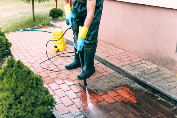 Best Deck and Patio Pressure Washing in New Glarus, WI