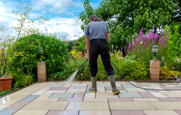 Best Building Exterior Pressure Washing in New Glarus, WI
